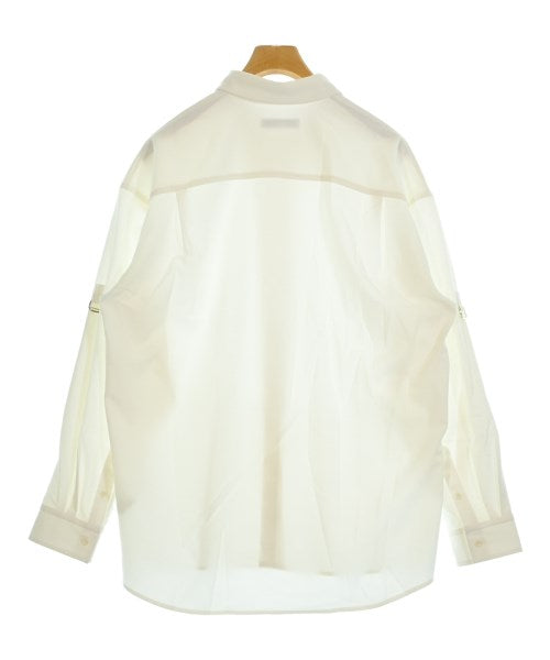 ATTACHMENT เสื้อลำลอง