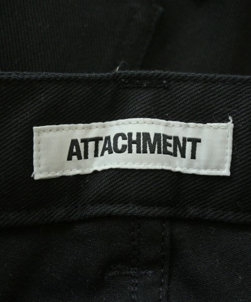 ATTACHMENT กางเกง อื่น