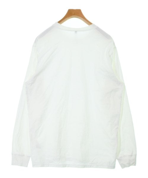 ATTACHMENT เสื้อยืด/เสื้อท็อปส์