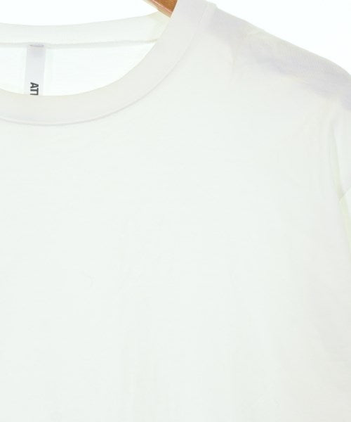 ATTACHMENT เสื้อยืด/เสื้อท็อปส์
