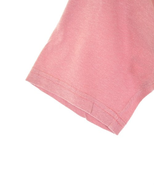 ATTACHMENT เสื้อยืด/เสื้อท็อปส์