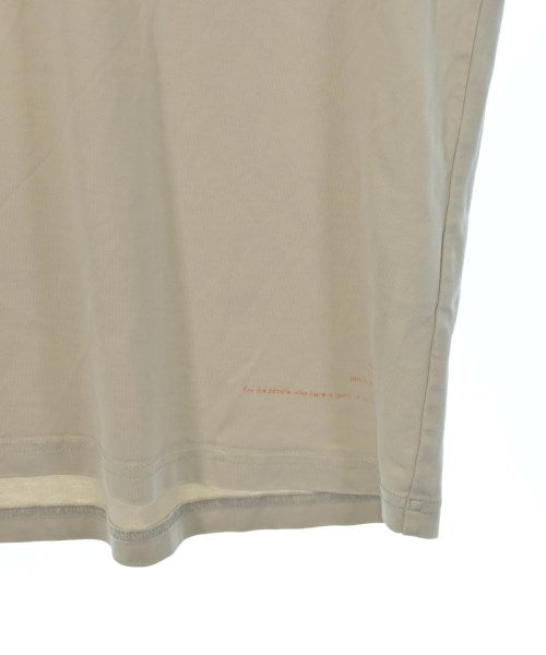 ATTACHMENT เสื้อยืด/เสื้อท็อปส์