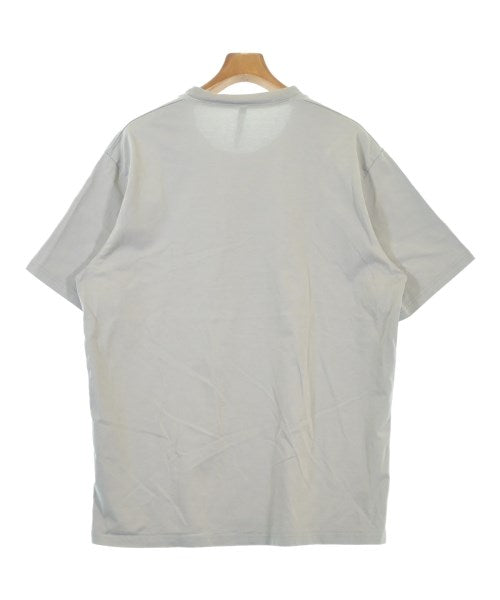 ATTACHMENT เสื้อยืด/เสื้อท็อปส์