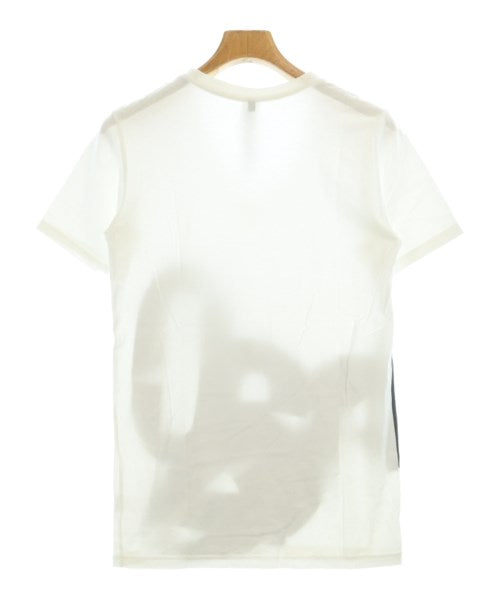 ATTACHMENT เสื้อยืด/เสื้อท็อปส์