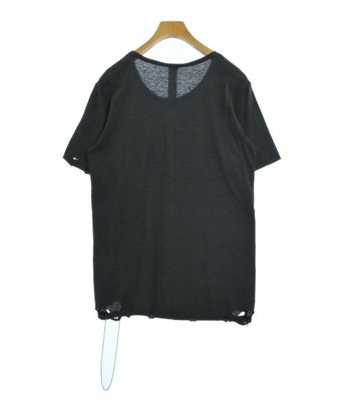 ATTACHMENT เสื้อยืด/เสื้อท็อปส์