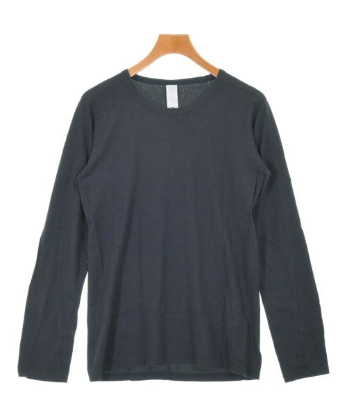ATTACHMENT เสื้อยืด/เสื้อท็อปส์