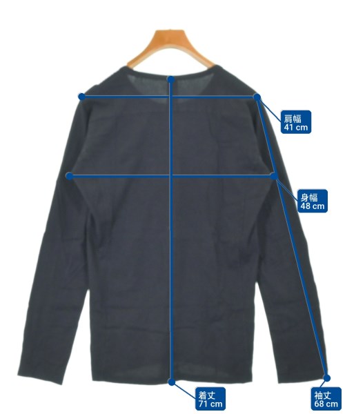 ATTACHMENT เสื้อยืด/เสื้อท็อปส์