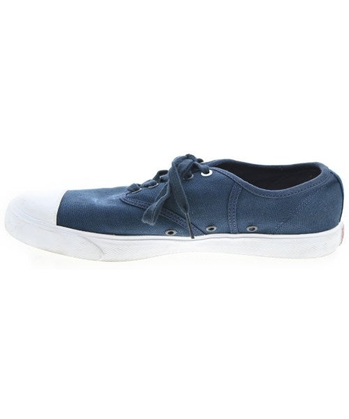 LACOSTE รองเท้าผ้าใบ