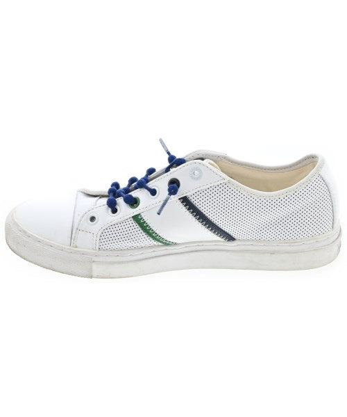 LACOSTE รองเท้าผ้าใบ