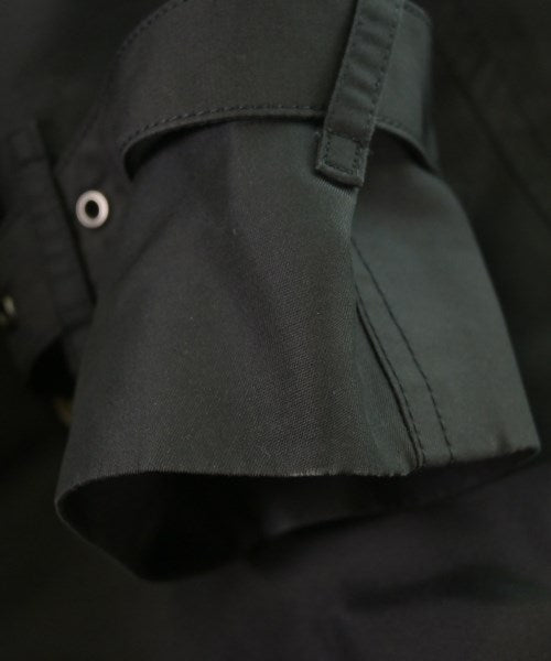 SCYE เสื้อกันฝน