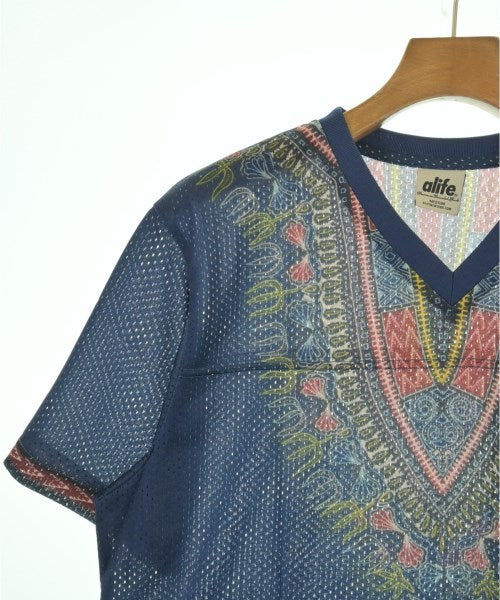 alife เสื้อยืด/เสื้อท็อปส์