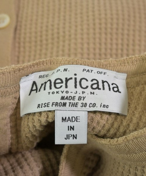 Americana เสื้อยืด/เสื้อท็อปส์