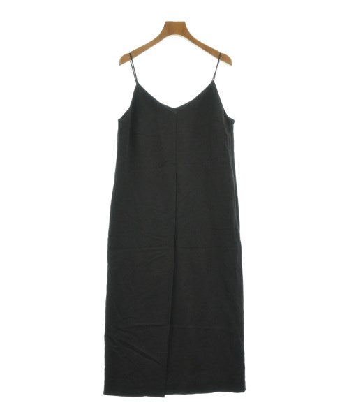 ESTNATION ชุดเดรส