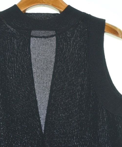 ESTNATION เสื้อแขนกุด