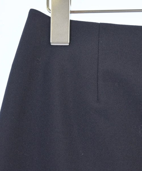 ESTNATION กระโปรงยาวถึงเข่า