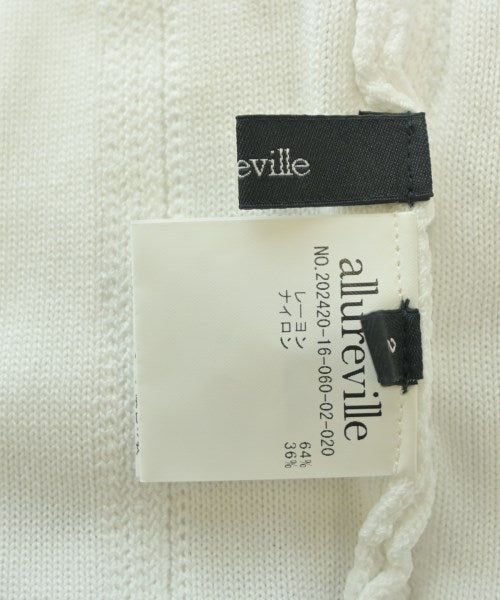 allureville เสื้อแขนกุด
