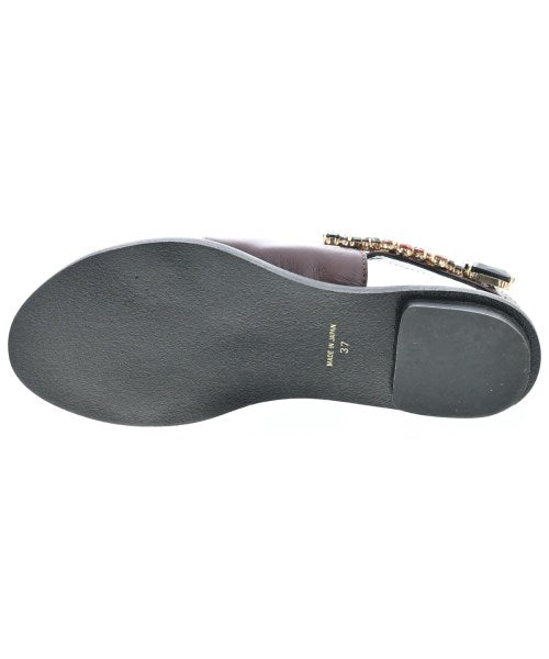 Pelleterno รองเท้าแตะ