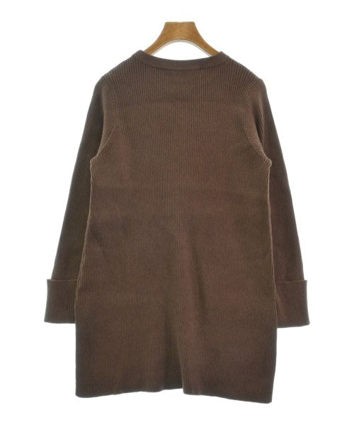 Mila Owen เสื้อกันหนาว