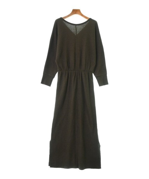 Mila Owen ชุดเดรส