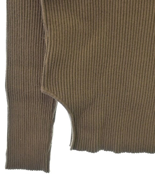 Mila Owen เสื้อกันหนาว