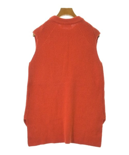 Mila Owen เสื้อกั๊ก