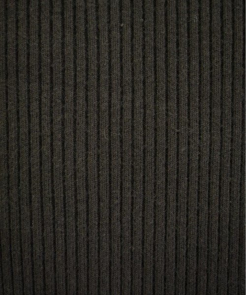 Mila Owen เสื้อกันหนาว