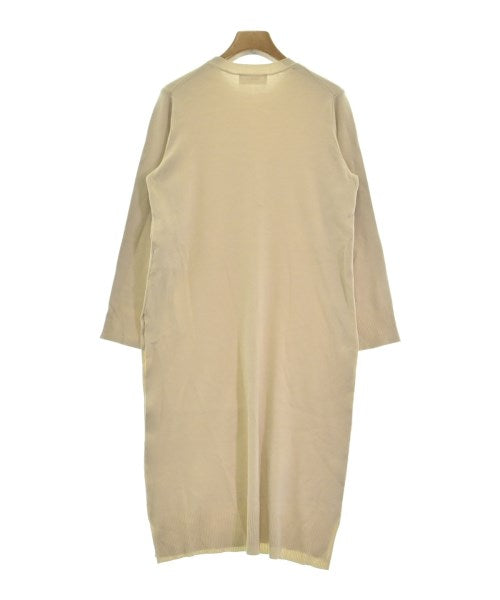 Mila Owen ชุดเดรส