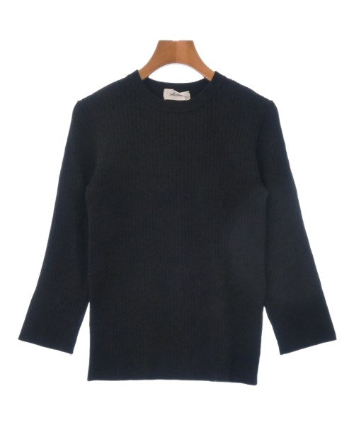 Mila Owen เสื้อกันหนาว