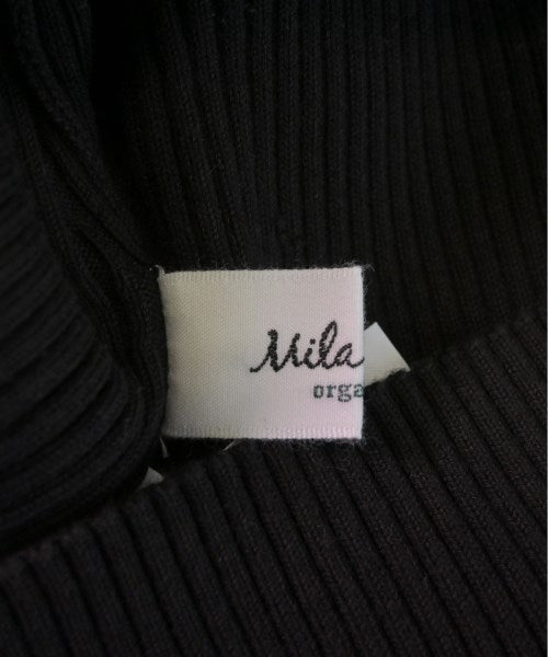 Mila Owen เสื้อกันหนาว