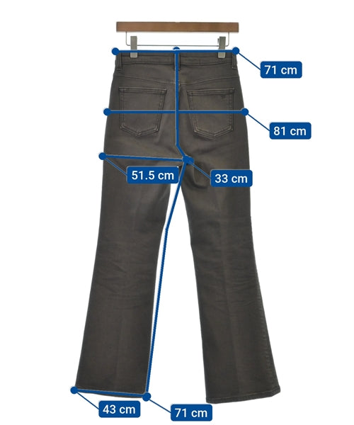 Mila Owen ยีนส์