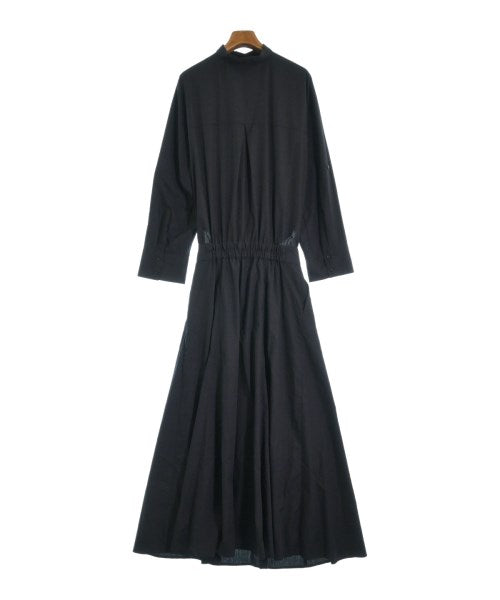 Mila Owen ชุดเดรส