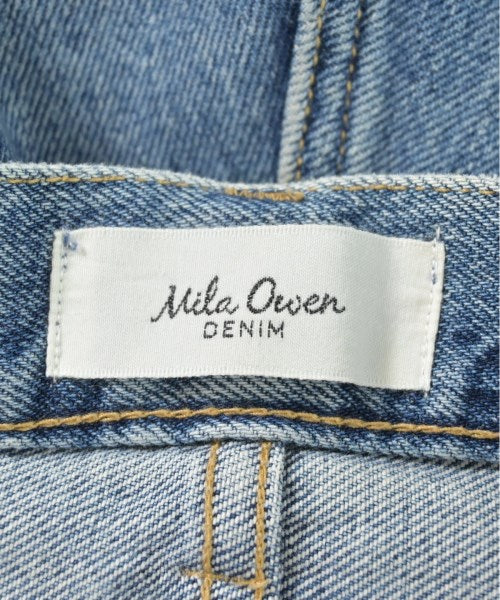Mila Owen ยีนส์