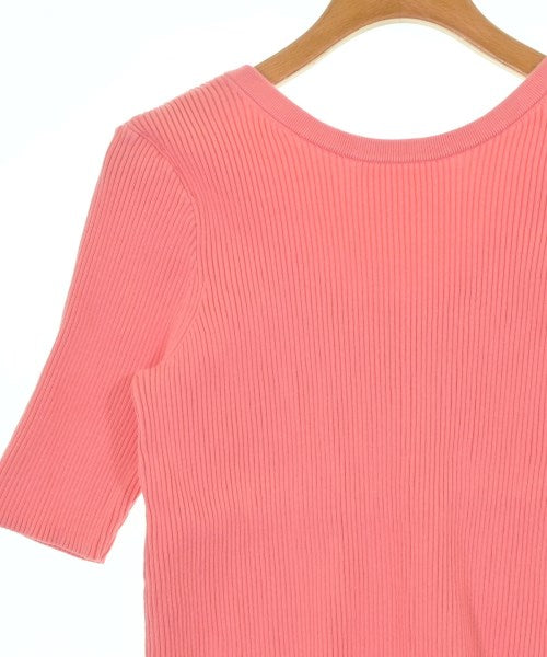 Mila Owen เสื้อยืด/เสื้อท็อปส์