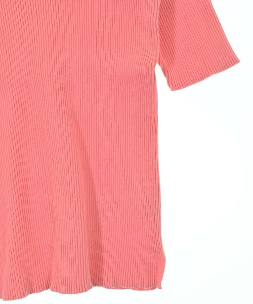 Mila Owen เสื้อยืด/เสื้อท็อปส์