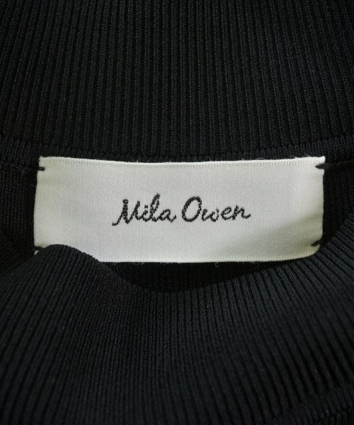 Mila Owen เสื้อกันหนาว