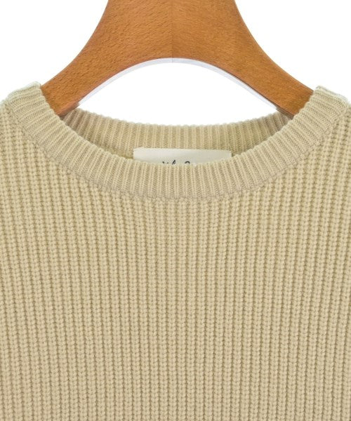 Mila Owen เสื้อกันหนาว