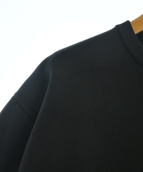 Mila Owen เสื้อกันหนาว