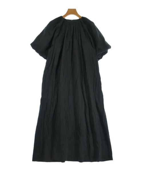 Mila Owen ชุดเดรส