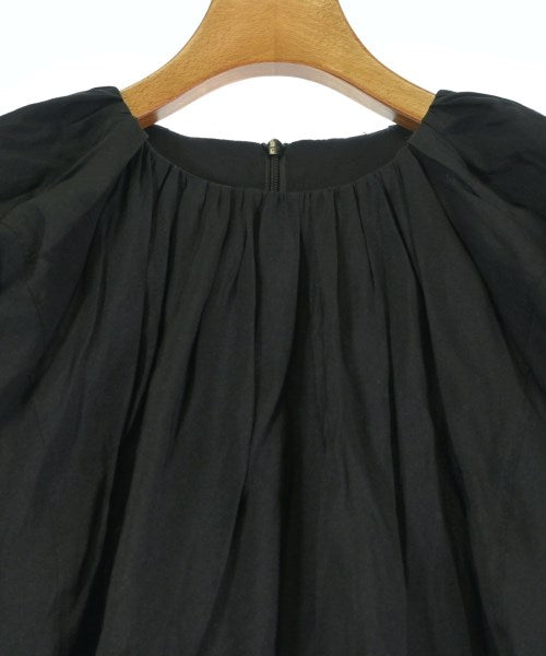 Mila Owen ชุดเดรส