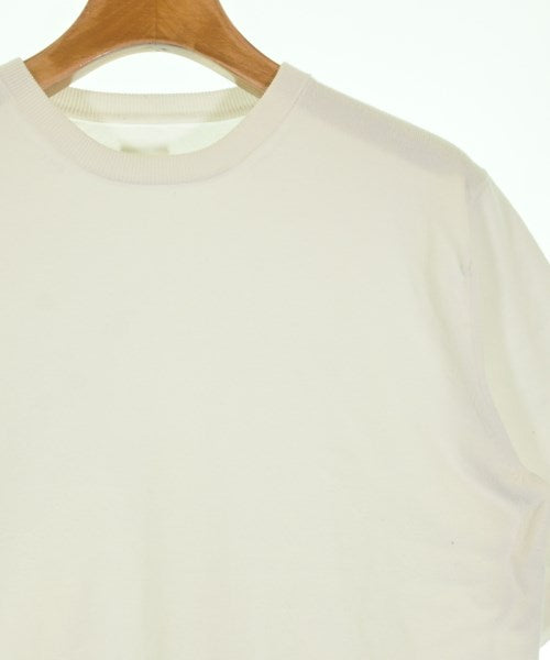Mila Owen เสื้อยืด/เสื้อท็อปส์