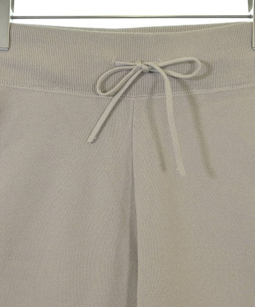 Mila Owen กางเกงวอร์ม