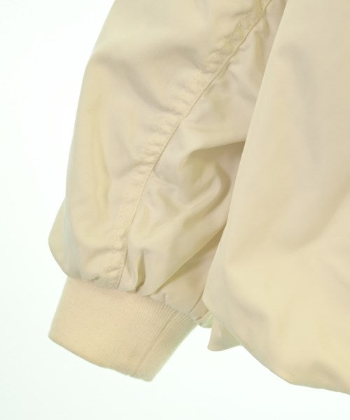 Mila Owen แจ็คเก็ตดาวน์/เสื้อกั๊ก