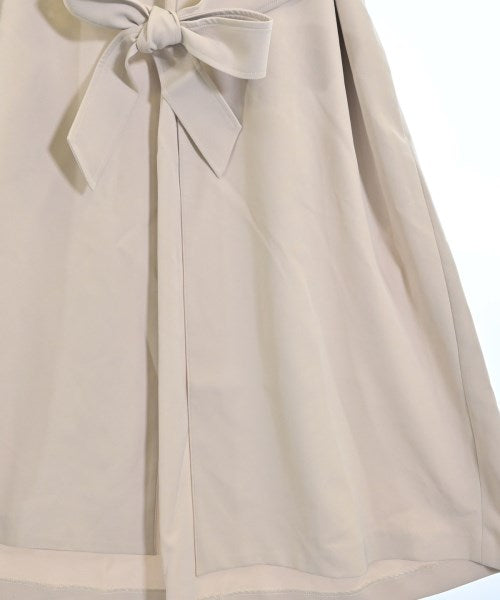 Mila Owen เสื้อกันฝน