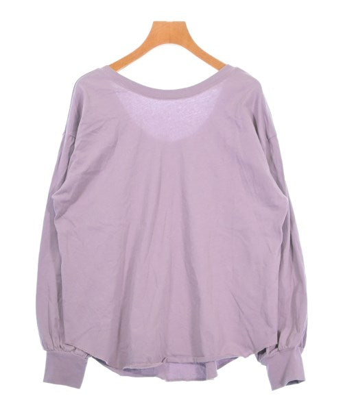 Mila Owen เสื้อยืด/เสื้อท็อปส์