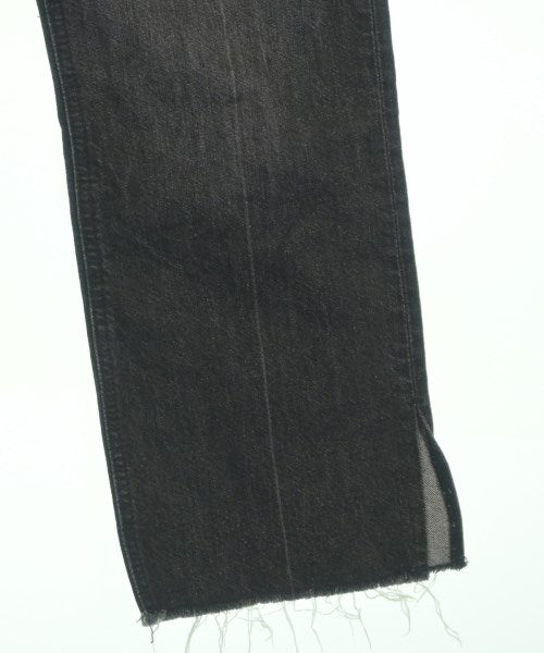 Mila Owen ยีนส์