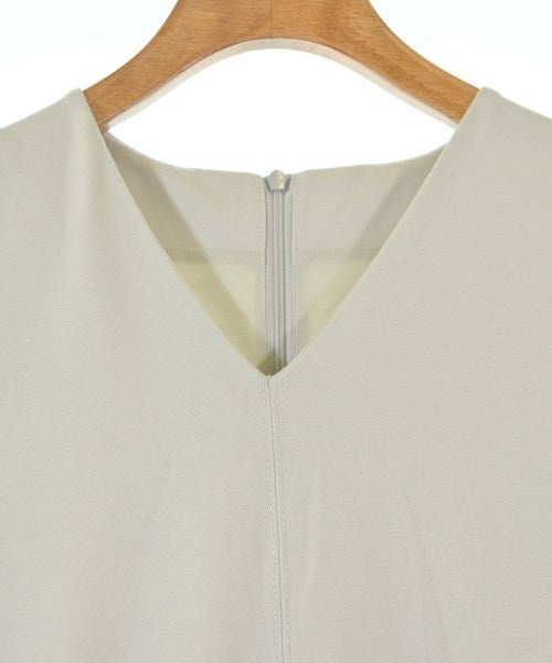 Mila Owen ชุดเดรส