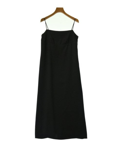 Mila Owen ชุดเดรส