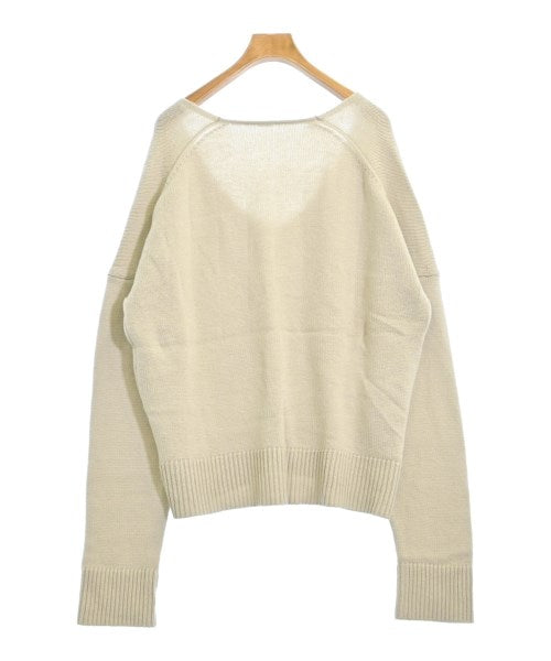 Mila Owen เสื้อกันหนาว