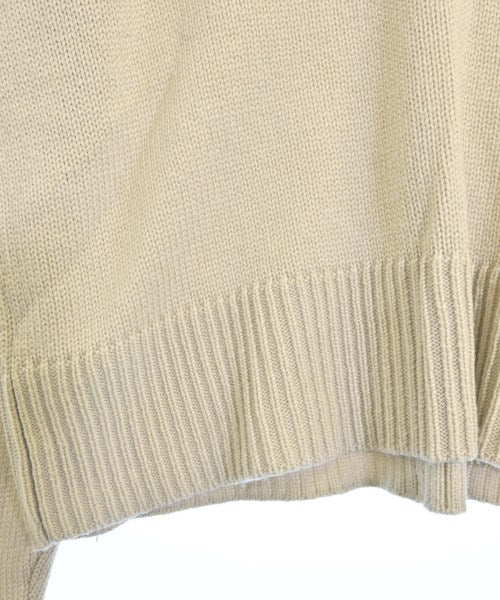 Mila Owen เสื้อกันหนาว