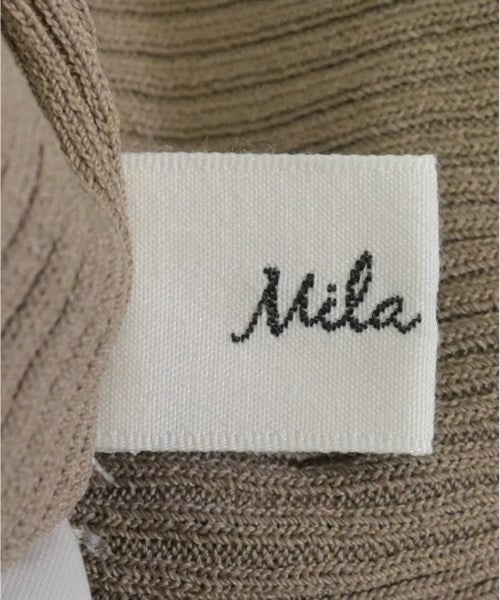 Mila Owen แฝด